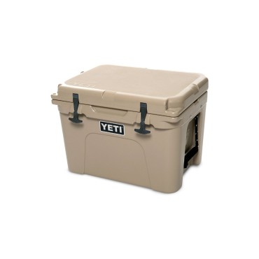 YETI Tundra 35 Cooler Desert Tan