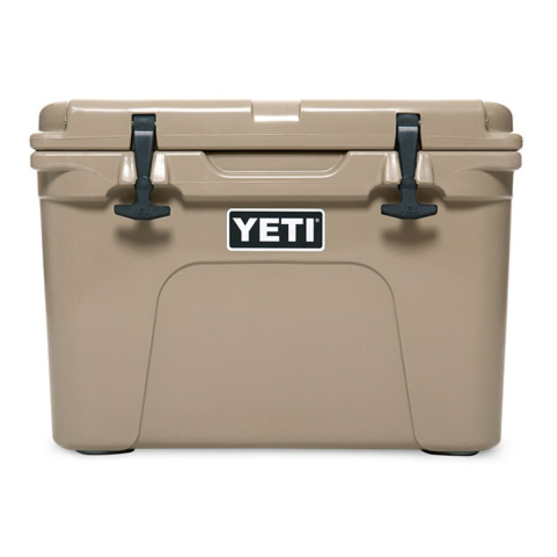 YETI Tundra 35 Cooler Desert Tan