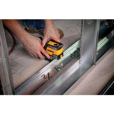 DEWALT Green Cross Line & Plumb Spot Laser