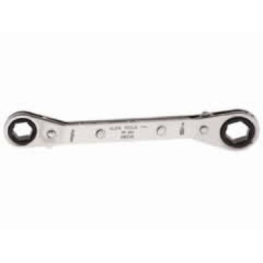 Klein 68238 Fully Reversible Ratcheting Offset Box Wrench 1/2" x 9/16"