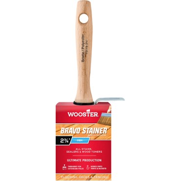 Wooster F5119 2.75 BRAVO STAIN BRUSH