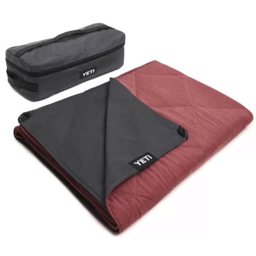 Yeti Lowlands Blanket Fireside Red