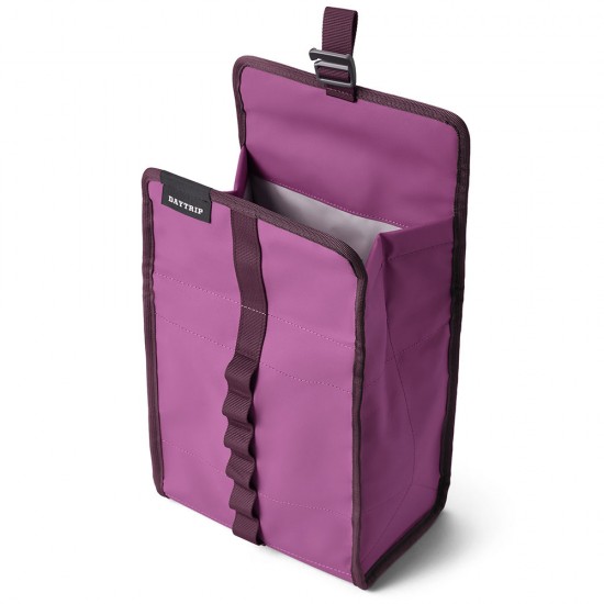 https://www.wylaco.com/image/cache/catalog/yeti-lunch-bag-nordic-purple2-550x550.jpg