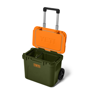 YETI Roadie 32 Wheeled Cooler Olive / King Crab Orange