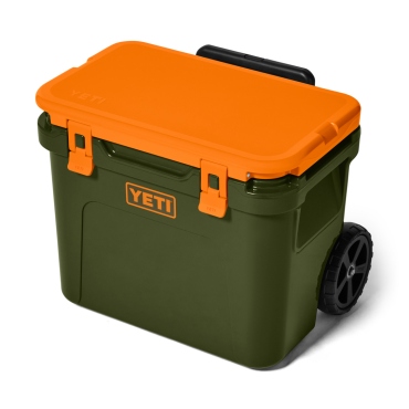 YETI Roadie 32 Wheeled Cooler Olive / King Crab Orange