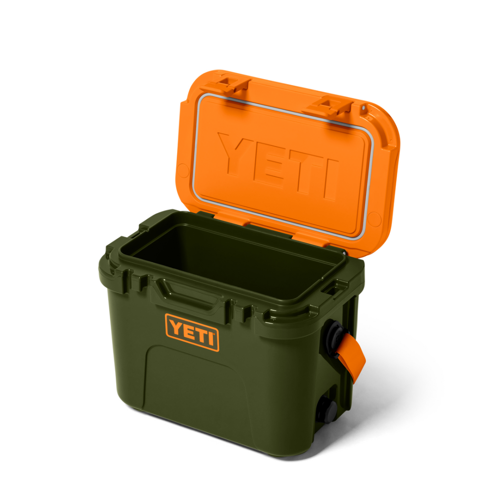 YETI Roadie 15 Olive / King Crab Orange