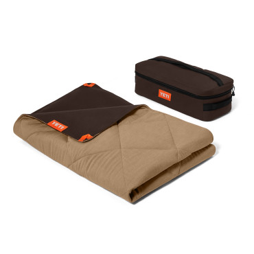YETI Lowlands Blanket Wetlands Camo
