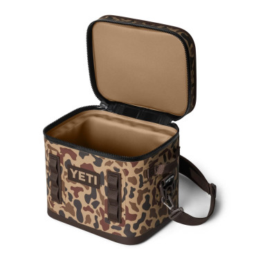 YETI Hopper Flip 12 Wetlands Camo