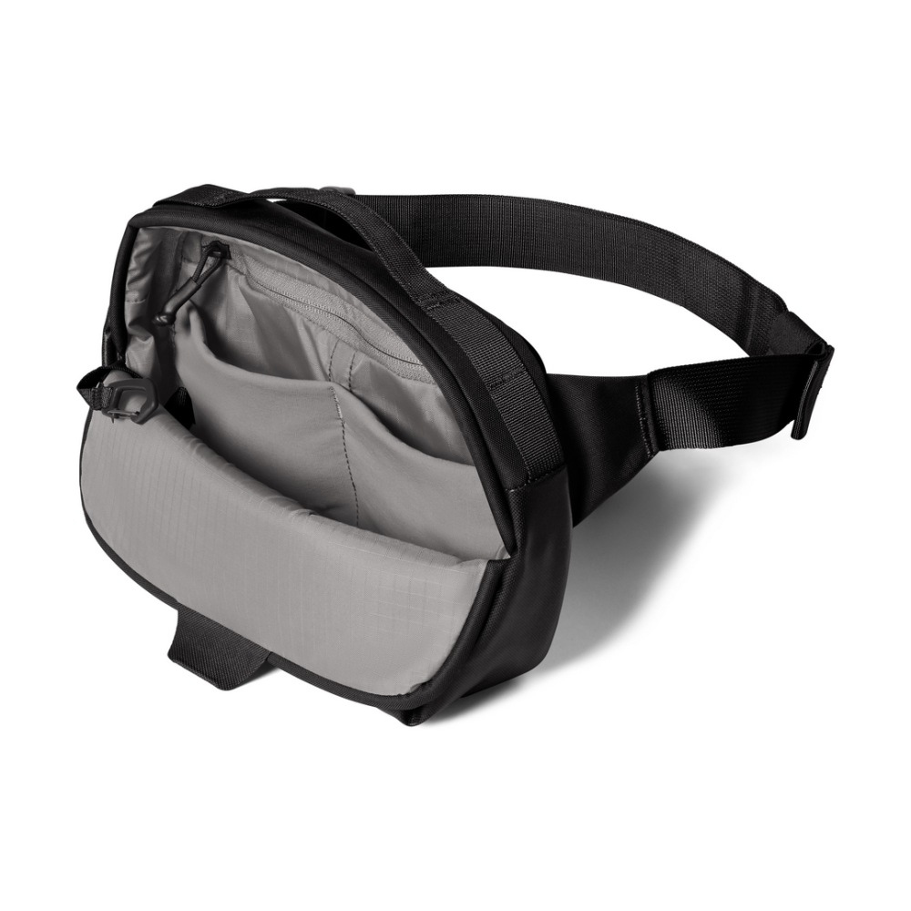 YETI Ranchero 4L Crossbody Bag Black