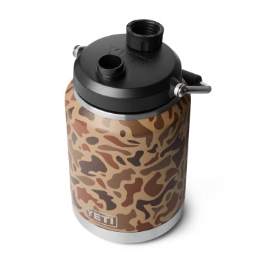 YETI Rambler Half Gallon Jug 2.0 Wetlands Camo