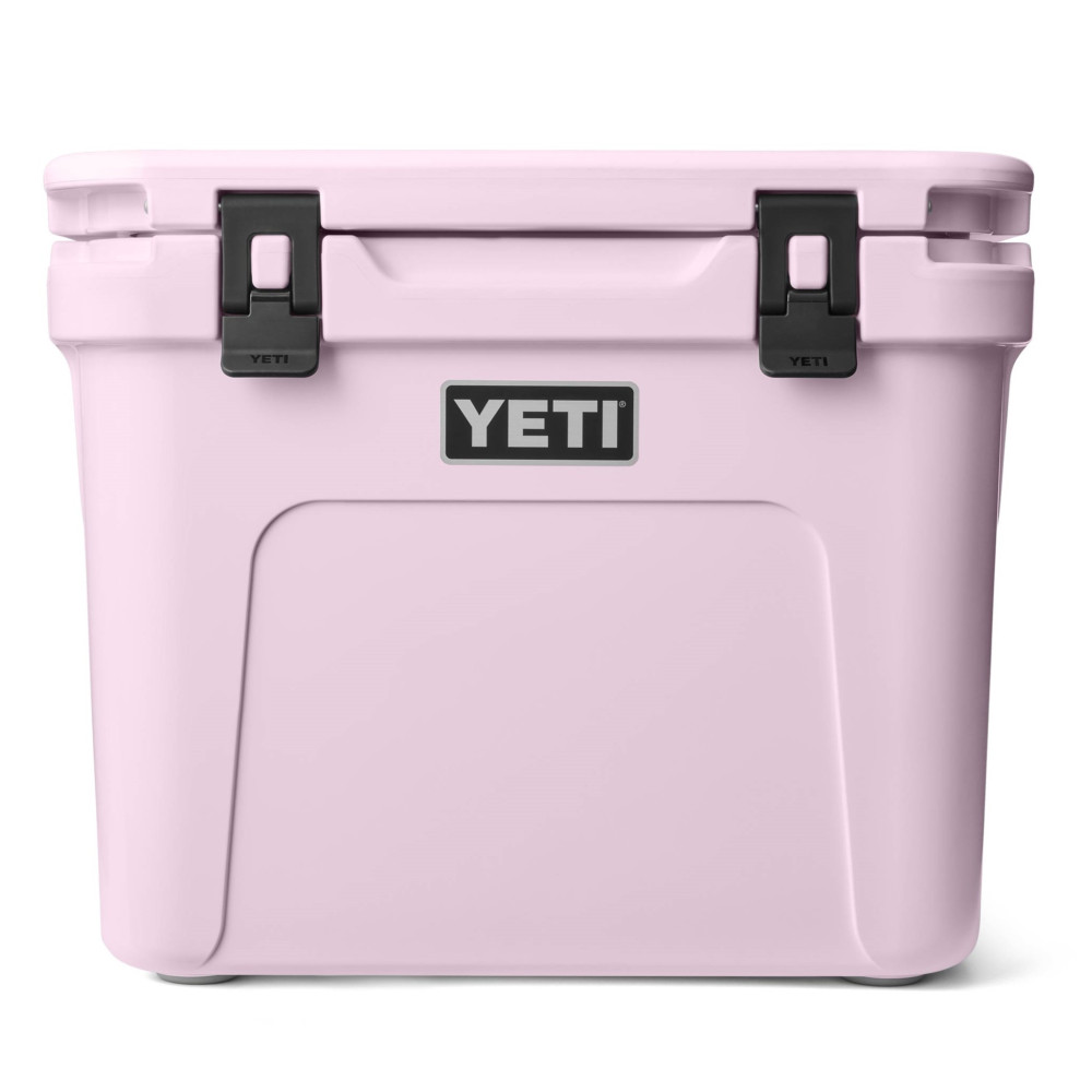 YETI Roadie 32 Wheeled Cooler Cherry Blossom