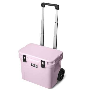 YETI Roadie 32 Wheeled Cooler Cherry Blossom